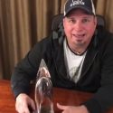 Garth Brooks Thanks Fans for His Record Fifth Entertainer of the Year Award